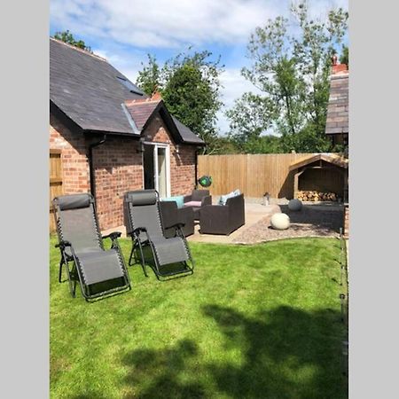 Dove Nest Cottage Blackpool Lytham St Annes Exterior photo