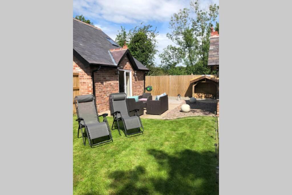 Dove Nest Cottage Blackpool Lytham St Annes Exterior photo