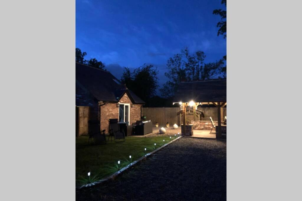 Dove Nest Cottage Blackpool Lytham St Annes Exterior photo